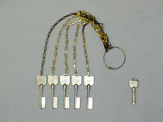 鎖付番号鍵と共通鍵