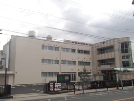 大阪福島税務署の外観図