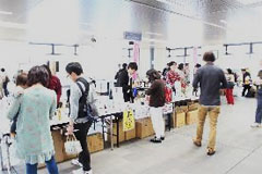 摜Fb{CgtFA̗lq2