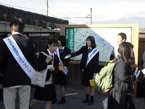 「未成年者飲酒防止キャンペーン」を実施しました 山梨県小売酒販組合連合会(協賛:山梨県酒造組合・山梨県ワイン酒造組合・山梨県卸酒販組合)5